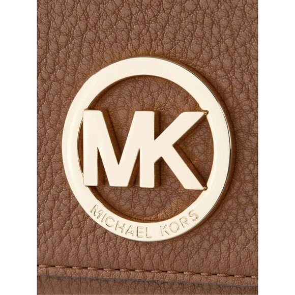 Michael Kors Fulton Carryall Leather Wallet Camel Brown Gold Hardware Classic - Picture 2 of 16
